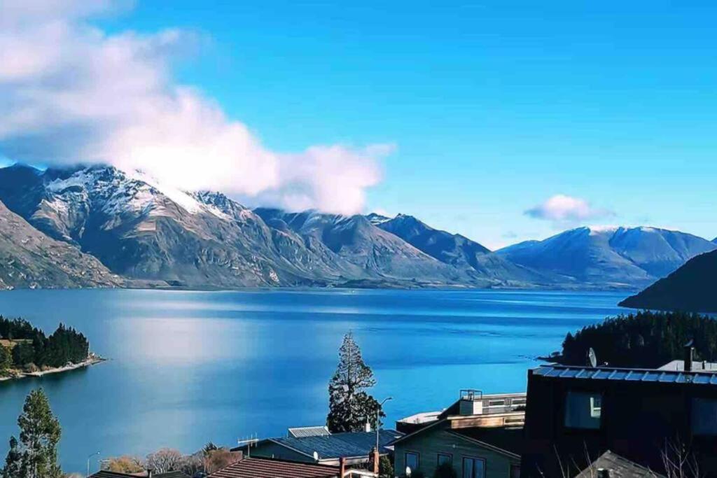 Lovely Apartment- Amazing Lake & Mountain Views Queenstown Eksteriør bilde
